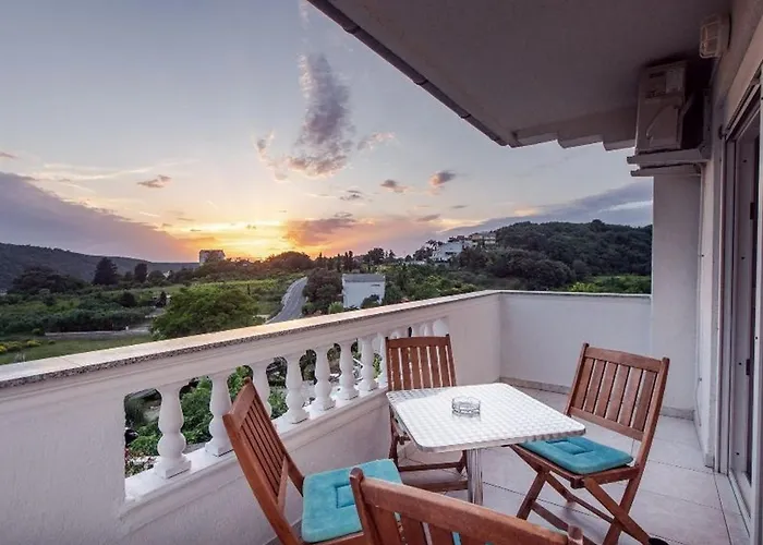 With Swimming Pool Kampor, Rab - 23600 * Rab Town