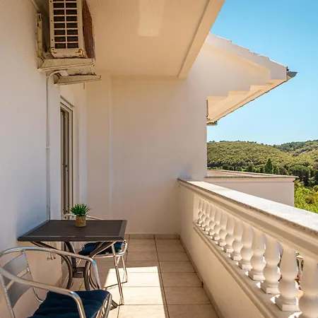 아파트 With Swimming Pool Kampor, Rab - 23600 *