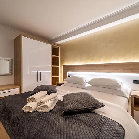 아파트 With Swimming Pool Kampor, Rab - 23600 *