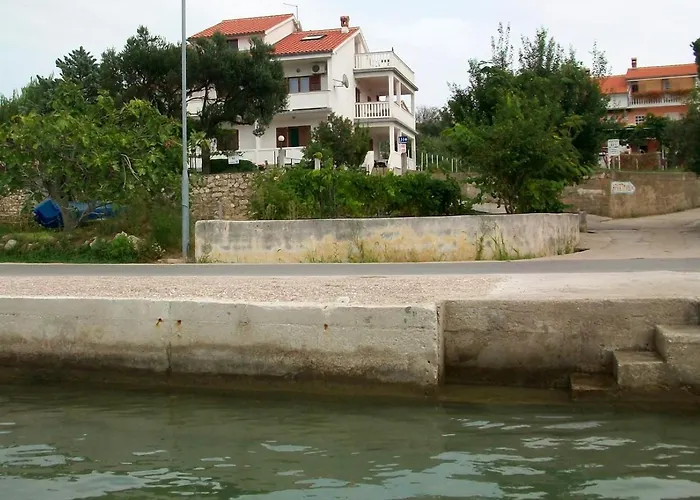 With Swimming Pool Kampor, Rab - 23600 Apartmán